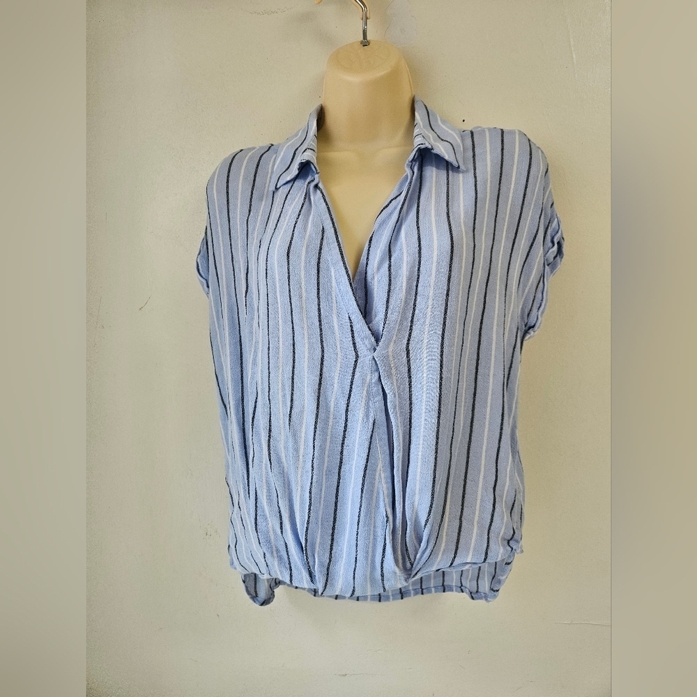 BP- Women's Blue With Stripes XS Cap Sleeve Wrap Button Down Shirt